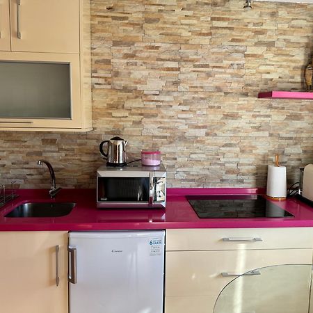 Apartamentos Turisticos Tronca Luxury กรานาดา ภายนอก รูปภาพ