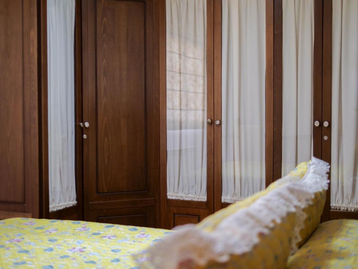 Apartamentos Turisticos Tronca Luxury กรานาดา ภายนอก รูปภาพ