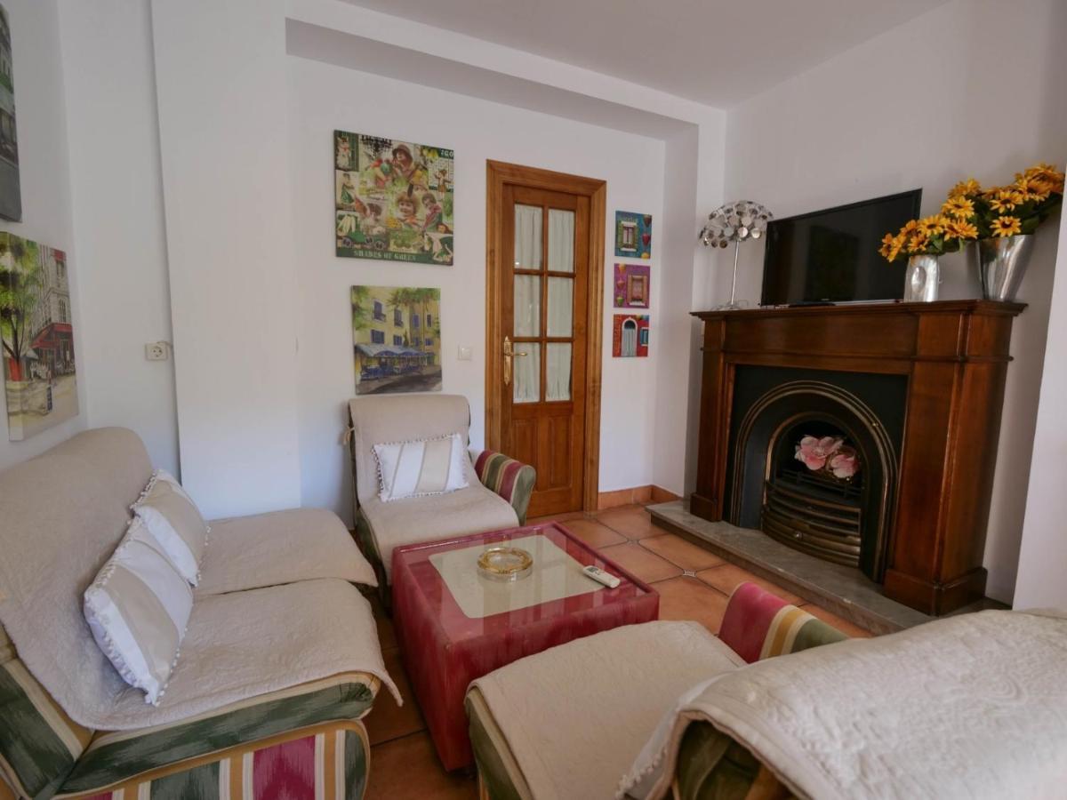 Apartamentos Turisticos Tronca Luxury กรานาดา ภายนอก รูปภาพ