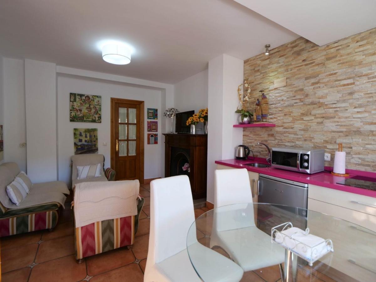 Apartamentos Turisticos Tronca Luxury กรานาดา ภายนอก รูปภาพ