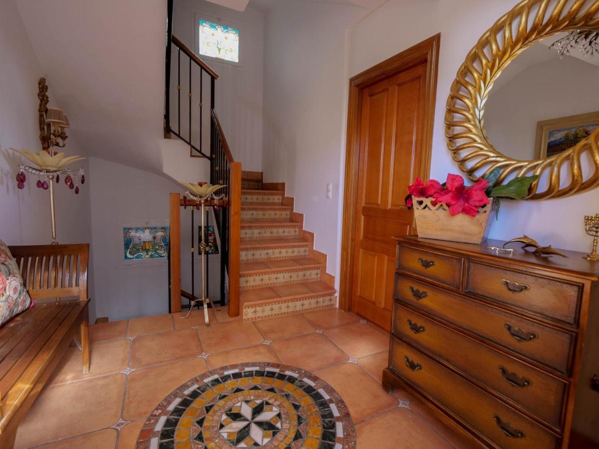 Apartamentos Turisticos Tronca Luxury กรานาดา ภายนอก รูปภาพ