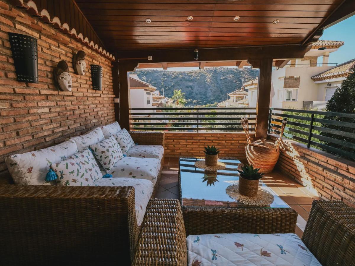 Apartamentos Turisticos Tronca Luxury กรานาดา ภายนอก รูปภาพ