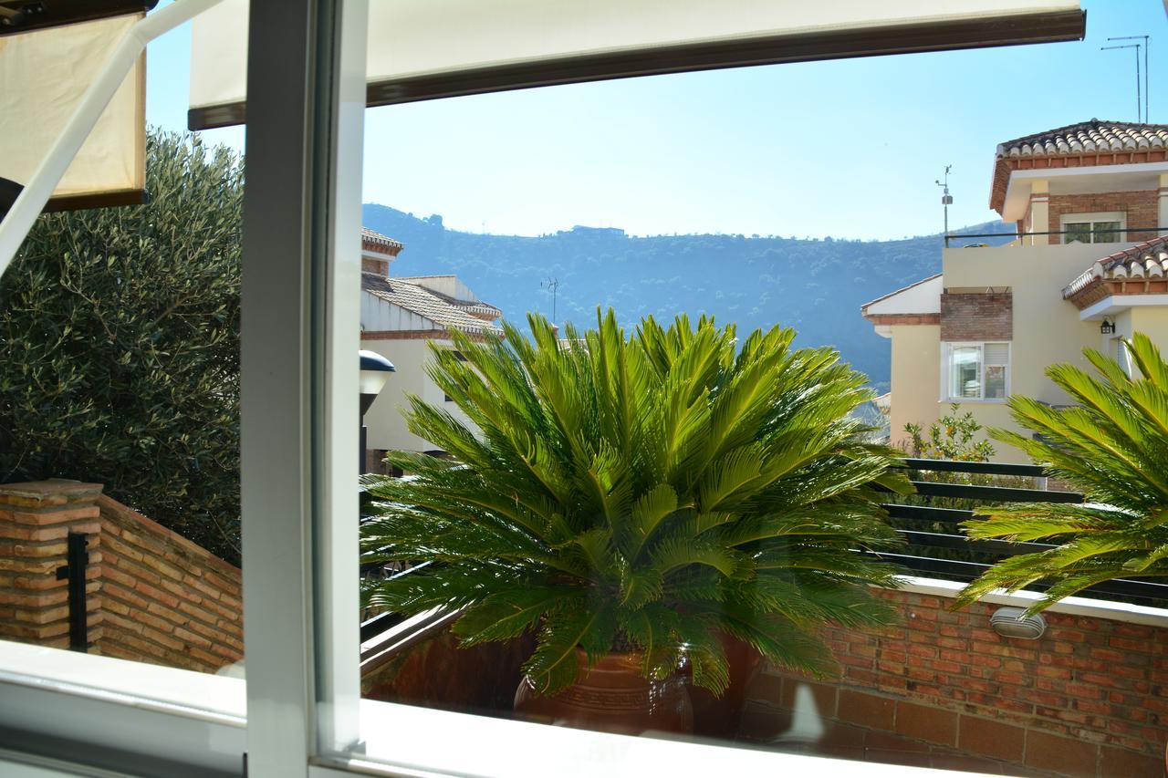 Apartamentos Turisticos Tronca Luxury กรานาดา ภายนอก รูปภาพ