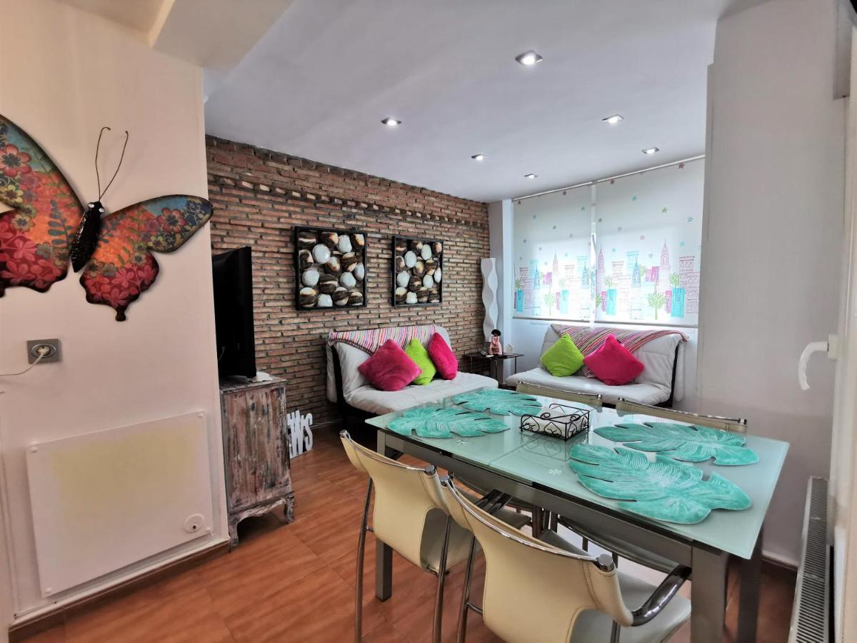 Apartamentos Turisticos Tronca Luxury กรานาดา ภายนอก รูปภาพ