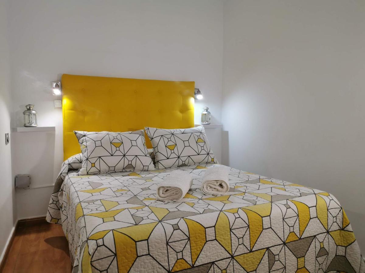 Apartamentos Turisticos Tronca Luxury กรานาดา ภายนอก รูปภาพ