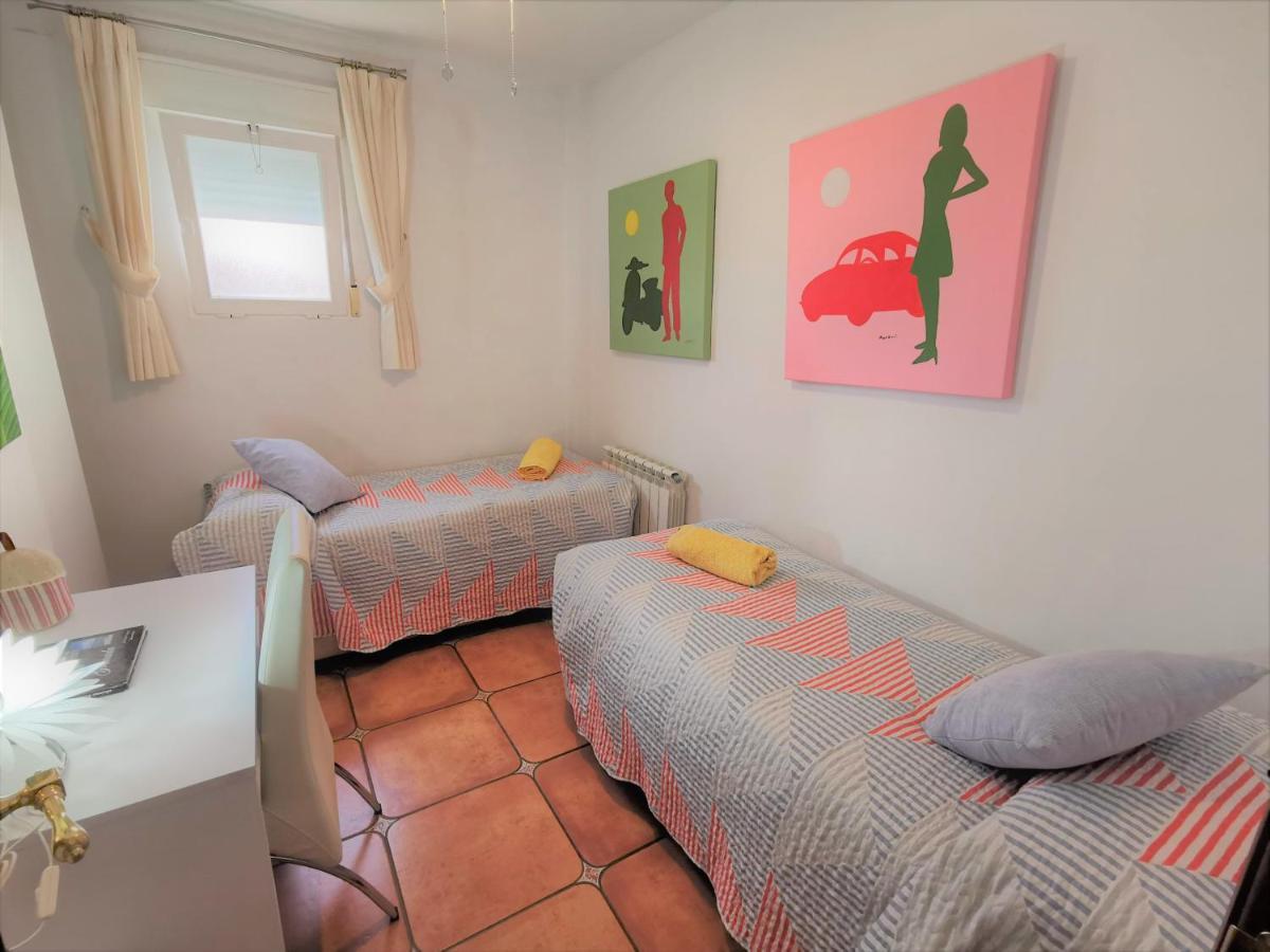 Apartamentos Turisticos Tronca Luxury กรานาดา ภายนอก รูปภาพ